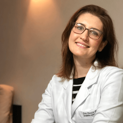 Dra. Denise Bastos Lage Ferreira (CRM: 14185)