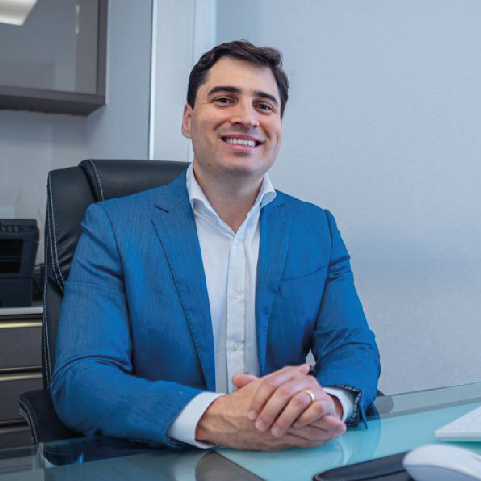 Dr. Murilo Carneiro Rios